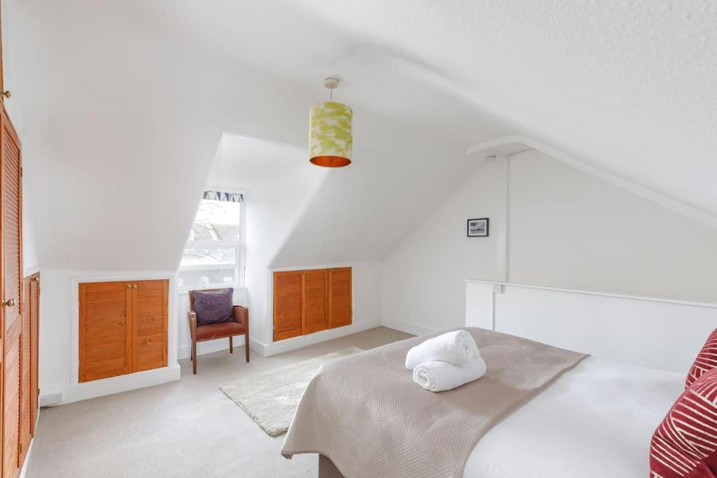 Charming 2 Bedroom Flat In Central Hove With Free Parking Exterior photo